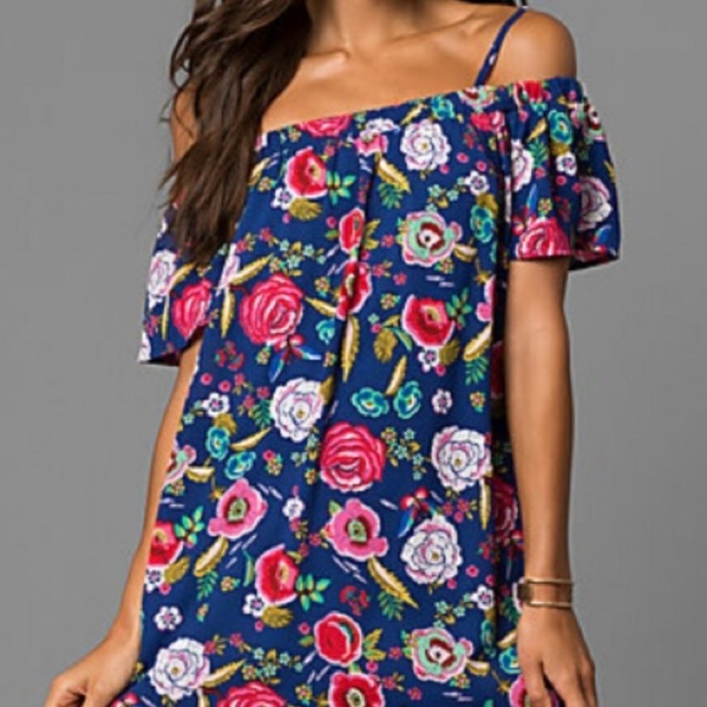 NWT || Boutique floral dress - Picture 1 of 8